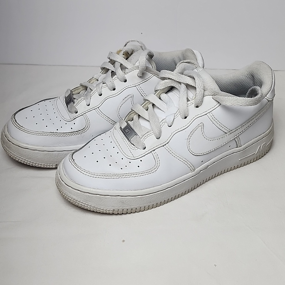 Nike Air Force 1 White Sneakers Youth Size 5Y Women Size 6.5